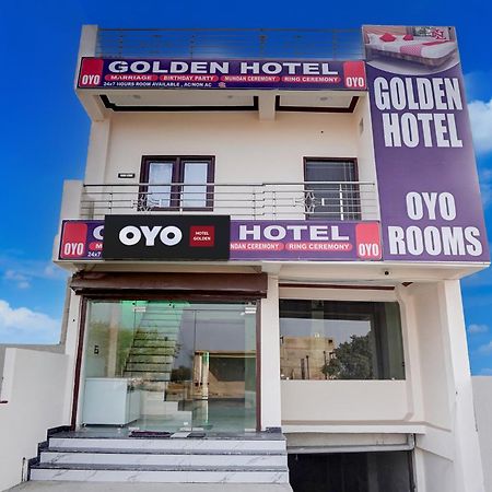 Hotel O Golden Kanpur Exteriör bild